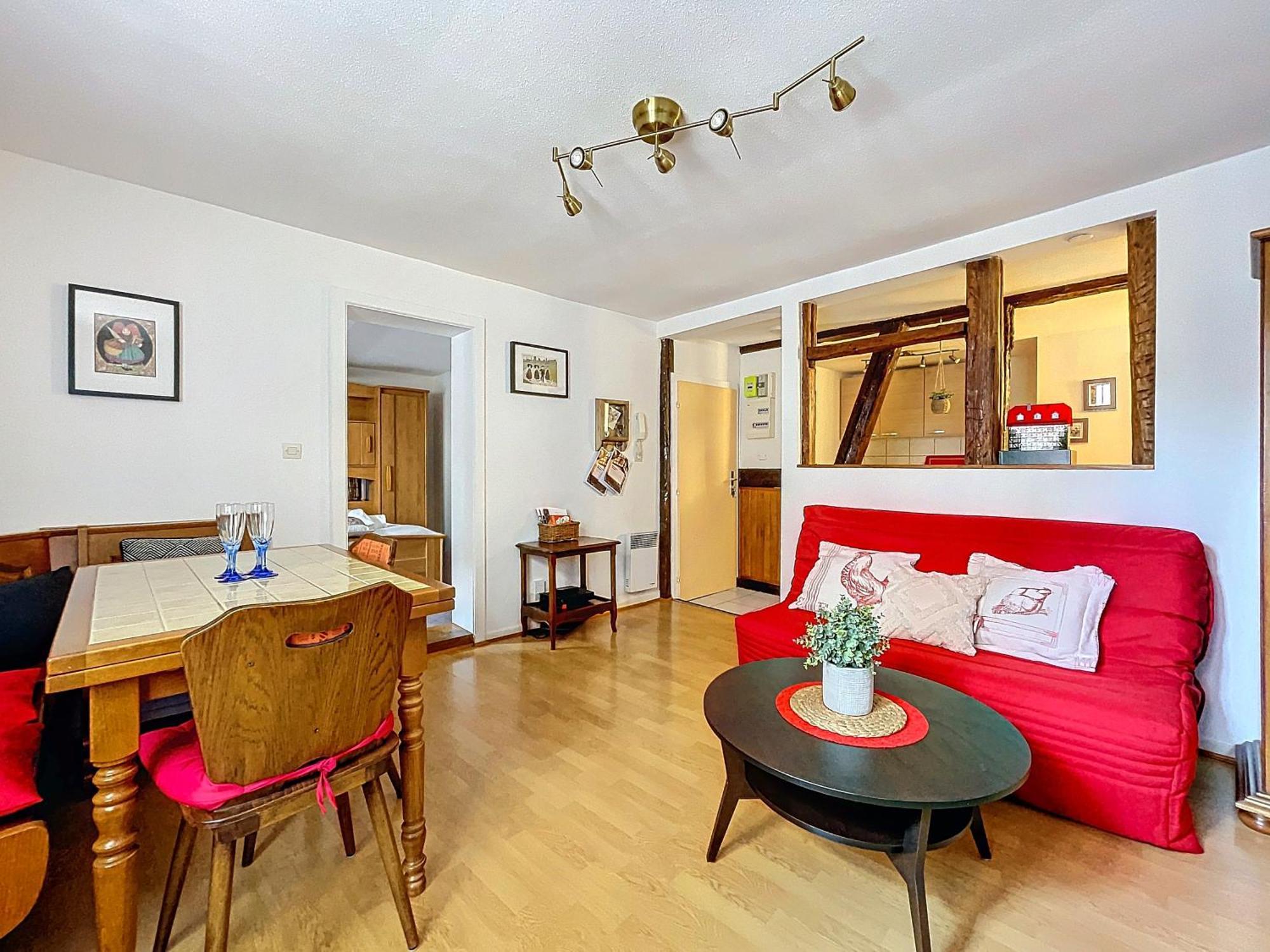 Jeannala Apartment Риквир Екстериор снимка